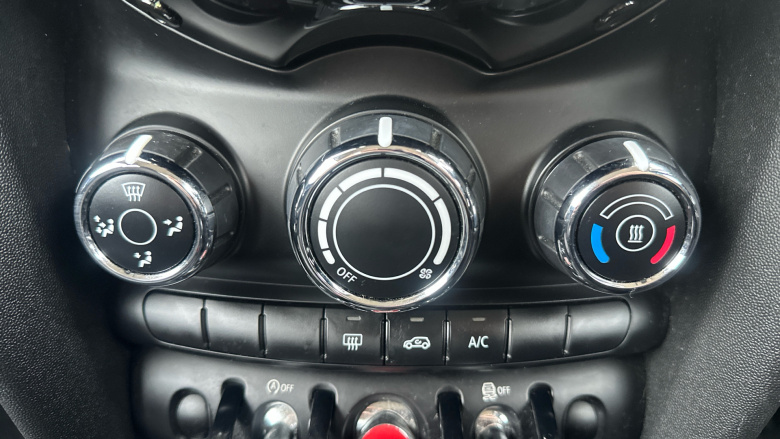 MINI Hatchback 1.5 Cooper 3dr Petrol Hatchback